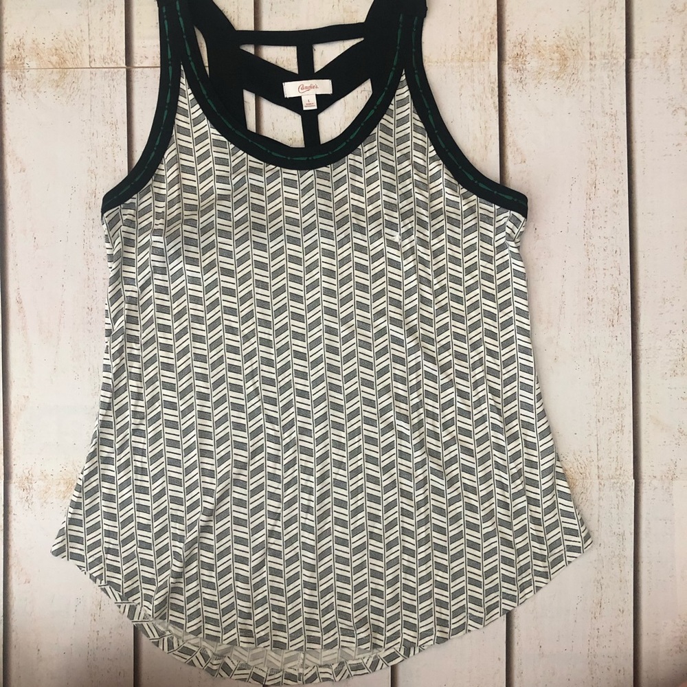 EUC Candies tank. Size L (juniors)